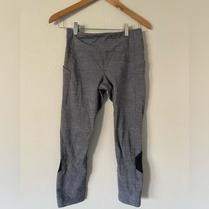 Lululemon cropped leggings
